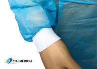 Gevaarloze duurzame niet-geweven wegwerpjassen Elastische voor ziekenhuis